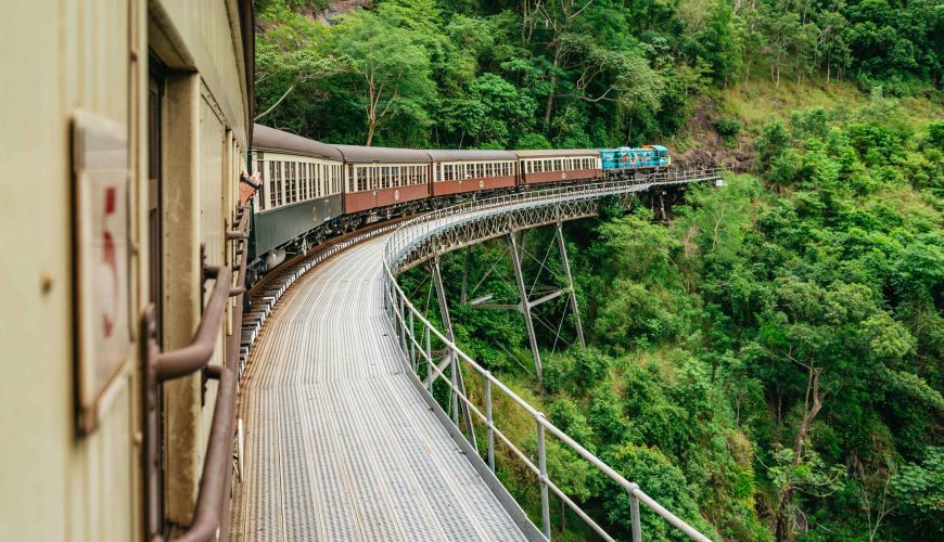 Excursion à Kuranda depuis Cairns : train panoramique, Skyrail et faune